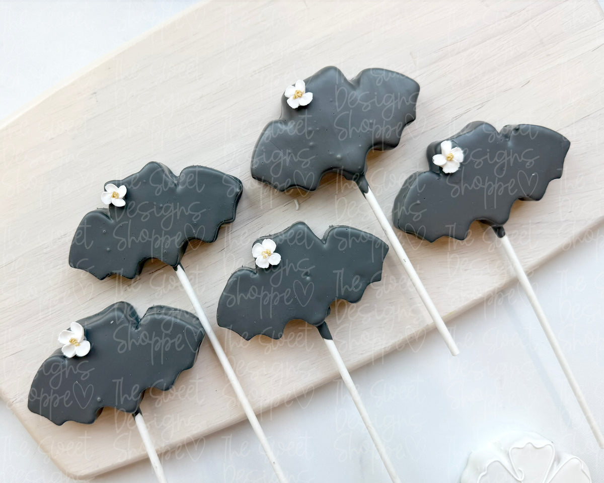 Cake Pop Maker - Classic Bat - Cake Pop Maker Set ( Cutter & Pusher) - The Sweet Designs Shoppe - TSDS - - ALL,Animal,Animals,Animals and Insects,Cake Pop,cakepop,dracula,halloween,Popper,Promocode,STL,vampire