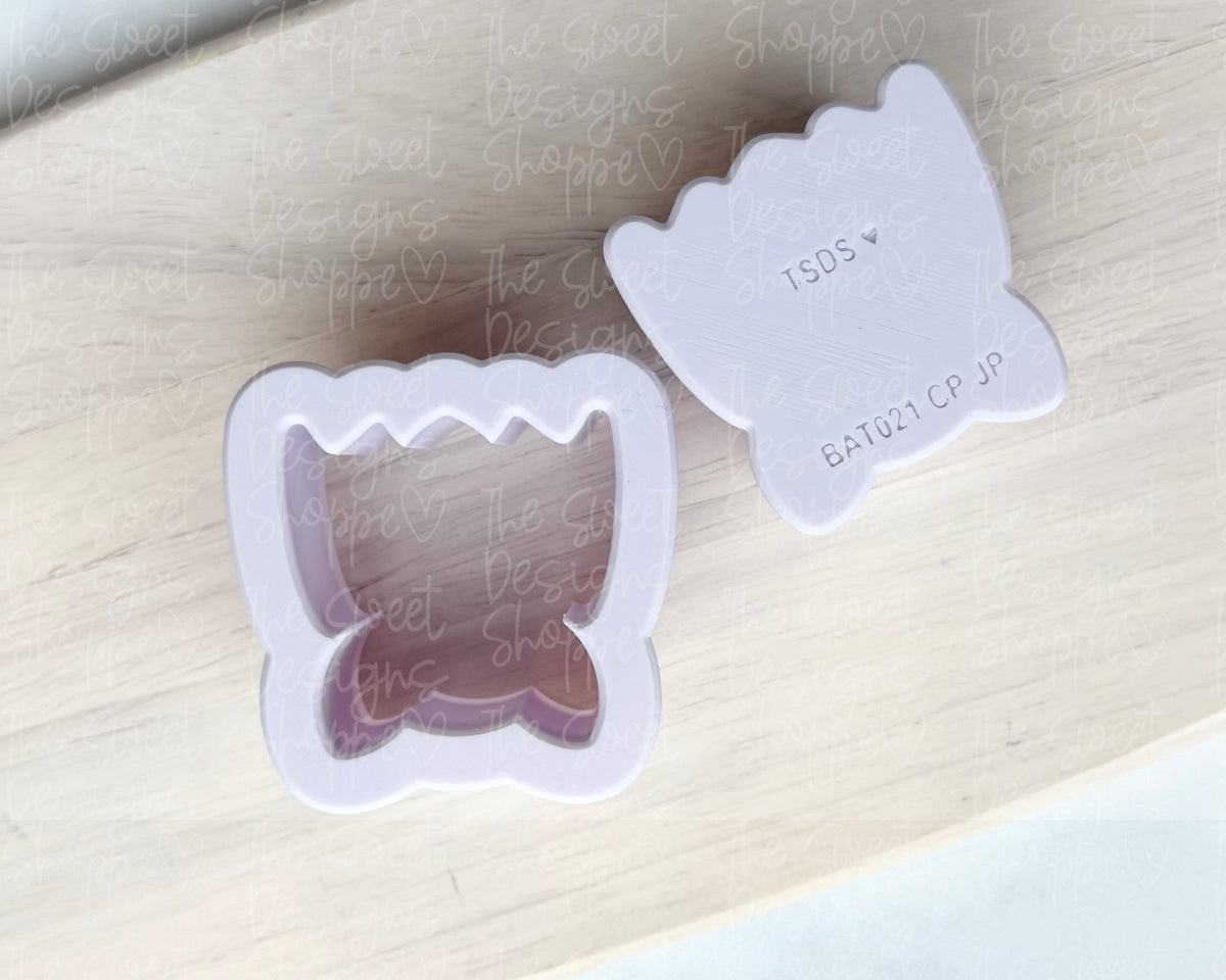 Cake Pop Maker - Cute Upside Down Bat - Cake Pop Maker Set ( Cutter & Pusher) - The Sweet Designs Shoppe - TSDS - - ALL,Animal,Animals,Animals and Insects,Cake Pop,cakepop,halloween,Popper,Promocode,STL