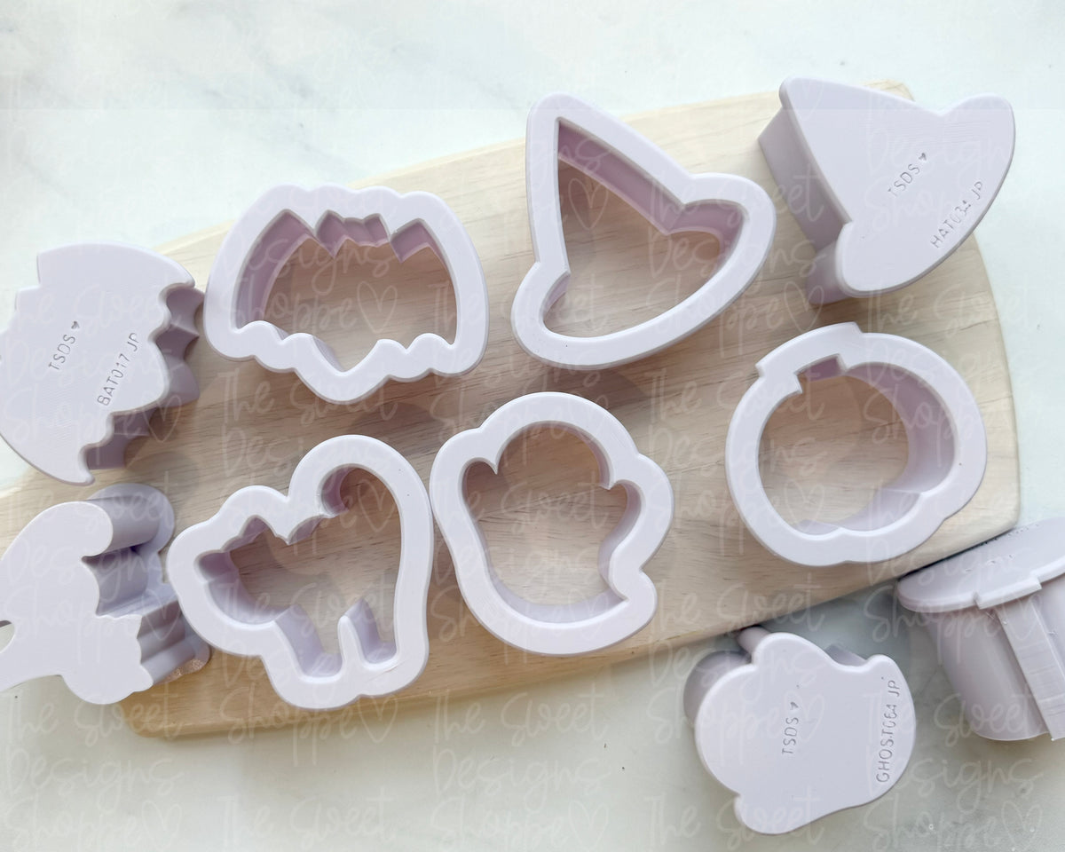 Cake Pop Maker - Frosted Halloween Crackers - Cake Pop Makers Set - 5 Designs - (1 Cutter & 1 Pusher per Design) - The Sweet Designs Shoppe - TSDS - - ALL,Animal,Animals,Animals and Insects,basic pumpkin,Cake Pop,cakepop,CPMakerSet006,dracula,halloween,Popper,Promocode,set,STL,vampire,Witch