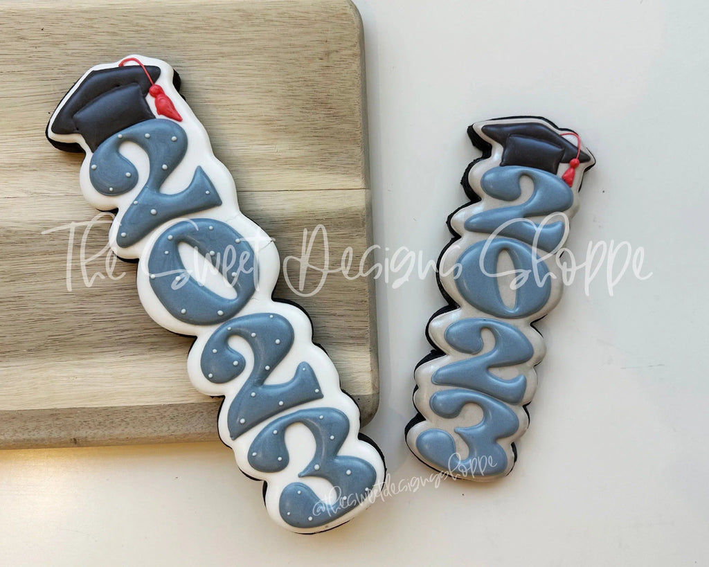 Cookie Cutters - 2023 Long with Cap Graduation Plaque - Cookie Cutter - The Sweet Designs Shoppe - - ALL, back to school, Cookie Cutter, Grad, Graduation, graduations, Plaque, Plaques, PLAQUES HANDLETTERING, Promocode, schoo, School, School / Graduation, school supplies