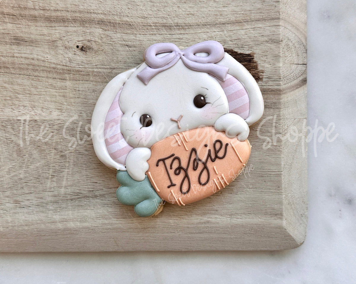 Cookie Cutters - Bunny with Carrot and Bow Paque - Cookie Cutter - The Sweet Designs Shoppe - TSDS - - ALL,Animal,Animals,Animals and Insects,basket,Bunny plaque,Bunny plaque with carrot and bow,Cookie Cutter,Easter,Easter / Spring,easter basket,Nature,Nest,Promocode,STL