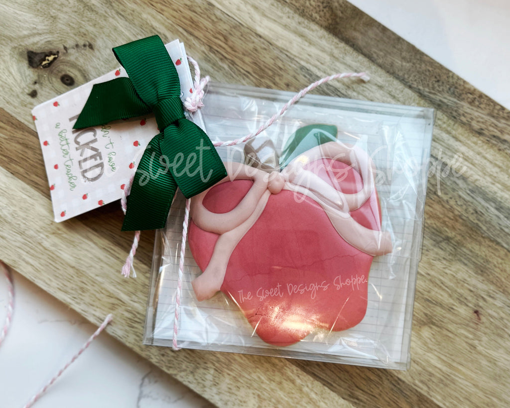 Cookie Cutters - Coquette Apple - Cookie Cutter - The Sweet Designs Shoppe - - ALL, back to school, Cookie Cutter, Food, fruit, fruit with flower, fruits, Fruits and Vegetables, Plaque, Promocode, School, School / Graduation, Teach, teacher, teacher appreciation