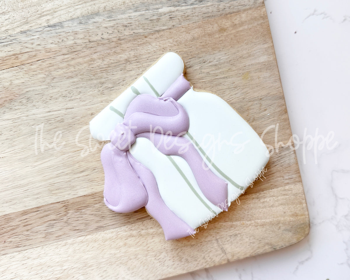 Cookie Cutters - Coquette Bouquet & Jar Set - Set of 2 - Cookie Cutters - The Sweet Designs Shoppe - TSDS - - ALL,Birthday,Cookie Cutter,MOM,mother,mothers,Mothers Day,Nurse,Nurse Appreciation,Promocode,regular sets,set,sets,STL,Teacher,Teacher Appreciation,Wedding,Wedding Favors