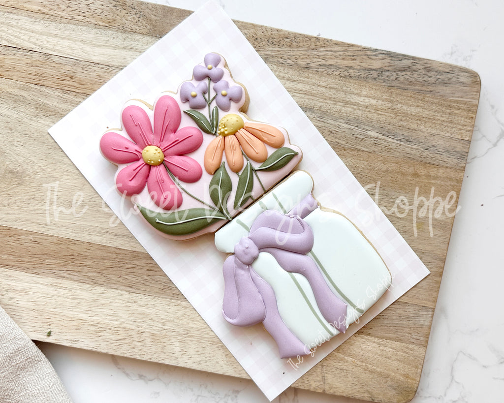 Cookie Cutters - Coquette Bouquet & Jar Set - Set of 2 - Cookie Cutters - The Sweet Designs Shoppe - TSDS - - ALL,Birthday,Cookie Cutter,MOM,mother,mothers,Mothers Day,Nurse,Nurse Appreciation,Promocode,regular sets,set,sets,STL,Teacher,Teacher Appreciation,Wedding