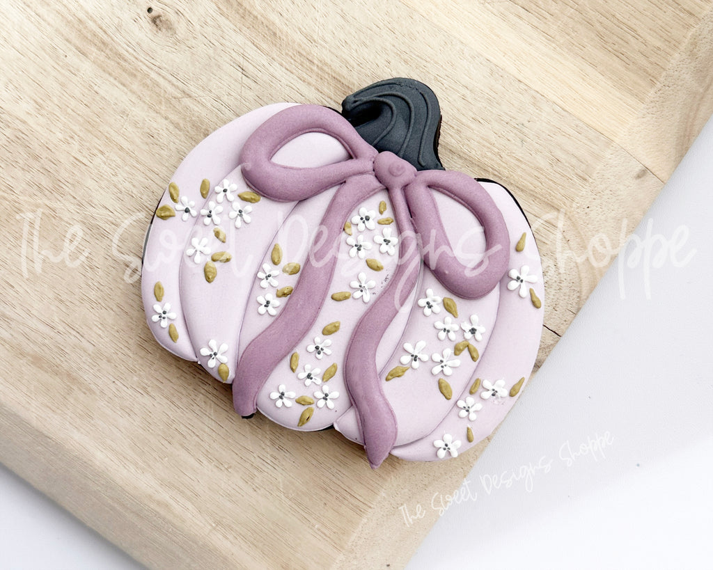 Cookie Cutters - Coquette Five Rib Basic Pumpkin - Cookie Cutter - The Sweet Designs Shoppe - TSDS - - ALL,basic pumpkin,Cookie Cutter,Coquette,coquette five rib basic pumpkin,Fall,Fall / Thanksgiving,Fall Halloween,Fall Vibes,five rib basic pumpkin,halloween,Halloween / Fall / Thanksgiving,happy halloween,Promocode,STL