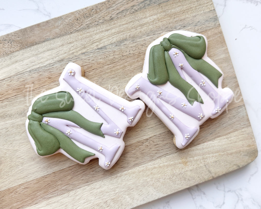 Cookie Cutters - Coquette "M" - Cookie Cutter - The Sweet Designs Shoppe - TSDS - - ALL,Cookie Cutter,handlettering,letter,Lettering,Letters,letters and numbers,MOM,Mom Plaque,mother,mothers,Mothers Day,Promocode,STL