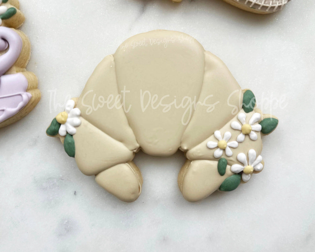 Cookie Cutters - Daisy Croissant - Cookie Cutter - The Sweet Designs Shoppe - - ALL, Cookie Cutter, croissant, cuernito, Daisy, floral, food, Food & Beverages, MOM, mother, Mothers Day, Pan Dulce, Promocode, Sweet, Sweets, Wedding