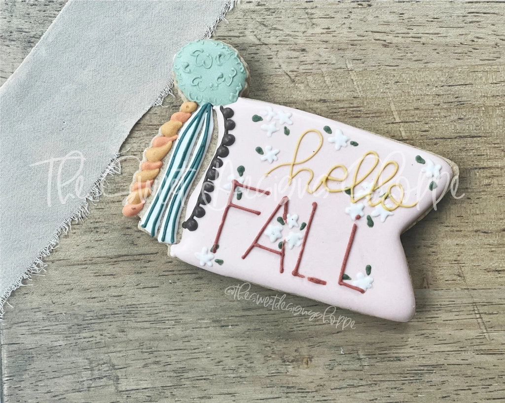 Cookie Cutters - Flag with Pom Pom - Cookie Cutter - The Sweet Designs Shoppe - TSDS - - Accesories,Accessories,ALL,Cookie Cutter,Fall,Fall / Thanksgiving,handlettering,Plaque,Plaques,PLAQUES HANDLETTERING,Promocode,STL