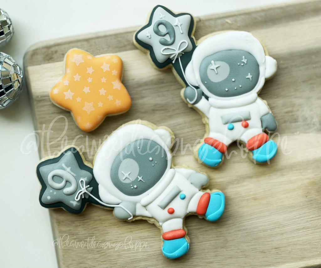 Cookie Cutters - Flying Astronaut with Balloon - Cookie Cutter - The Sweet Designs Shoppe - TSDS - - ALL,Baby / Kids,Birthday,Cookie Cutter,kid,kids,Kids / Fantasy,Miscellaneous,Promocode,space,STL,transportation