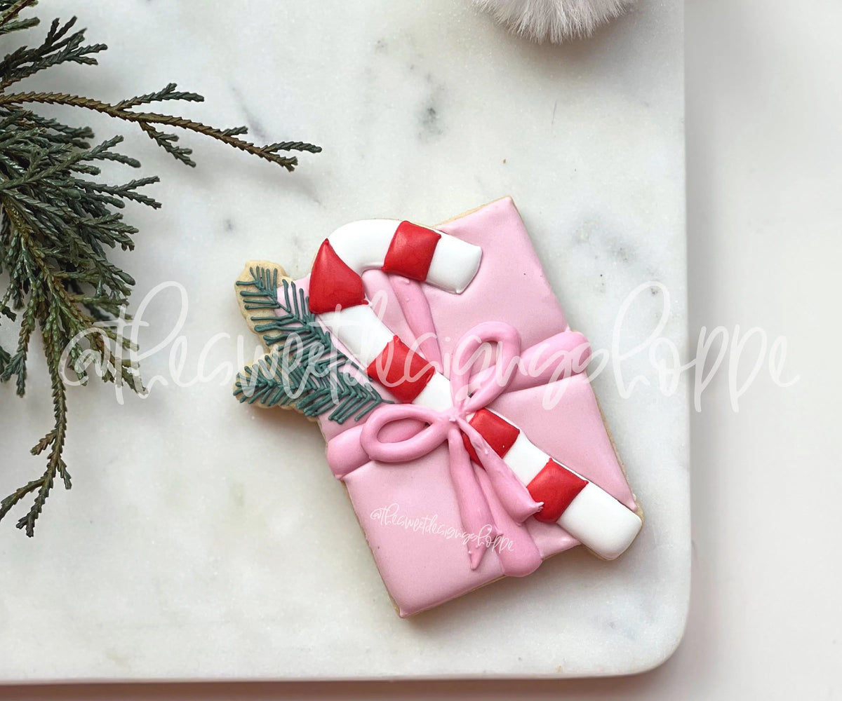 Cookie Cutters - Gift with Candy Cane - Cookie Cutter - The Sweet Designs Shoppe - TSDS - - advent,ALL,Birthday,Christmas,Christmas / Winter,Christmas Cookies,Cookie Cutter,Gift,modern,Promocode,STL