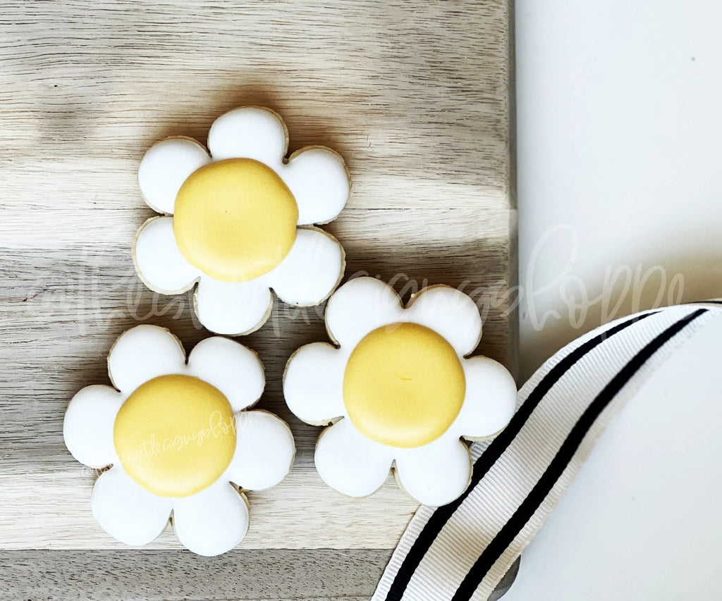 Cookie Cutters - Groovy Daisy Plaque B - Cookie Cutter - The Sweet Designs Shoppe - TSDS - - ALL,Cookie Cutter,Easter,Easter / Spring,Flower,Flowers,Leaves and Flowers,MOM,Mom Plaque,mother,Mothers Day,Nature,Plaque,Plaques,PLAQUES HANDLETTERING,Promocode,STL,Trees Leaves and Flowers,Woodlands Leaves and Flowers