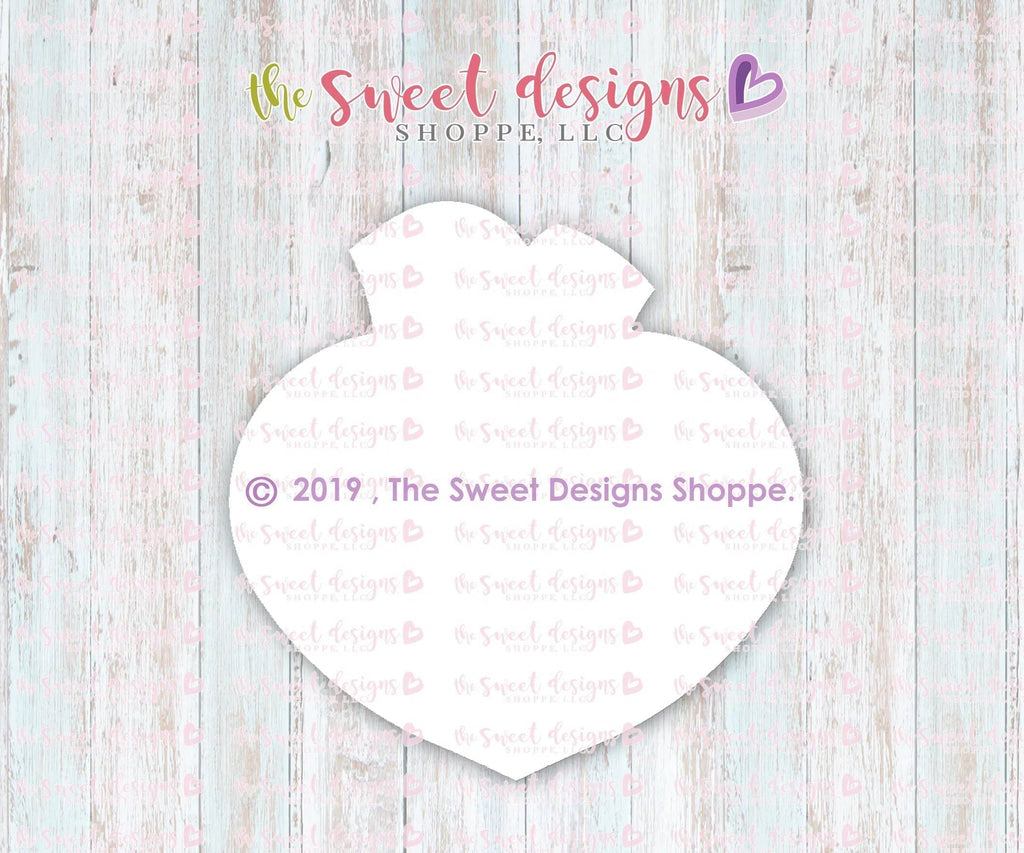 Cookie Cutters - Heart Apple - Cookie Cutter - The Sweet Designs Shoppe - TSDS - - ALL,Apple,Cookie Cutter,Food,Food and Beverage,Food beverages,Fruits and Vegetables,Grad,graduations,Promocode,school,School / Graduation,STL,valentine,valentines