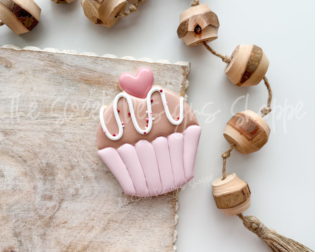 Cookie Cutters - Heart on Top Cupcake - Cookie Cutter - The Sweet Designs Shoppe - TSDS - - ALL,cocoa,cocoa bomb,Cookie Cutter,Cupcake,Food,Food & Beverages,Food and Beverage,hot cocoa bomb,Promocode,STL,Sweet,Sweets,valentine,Valentines