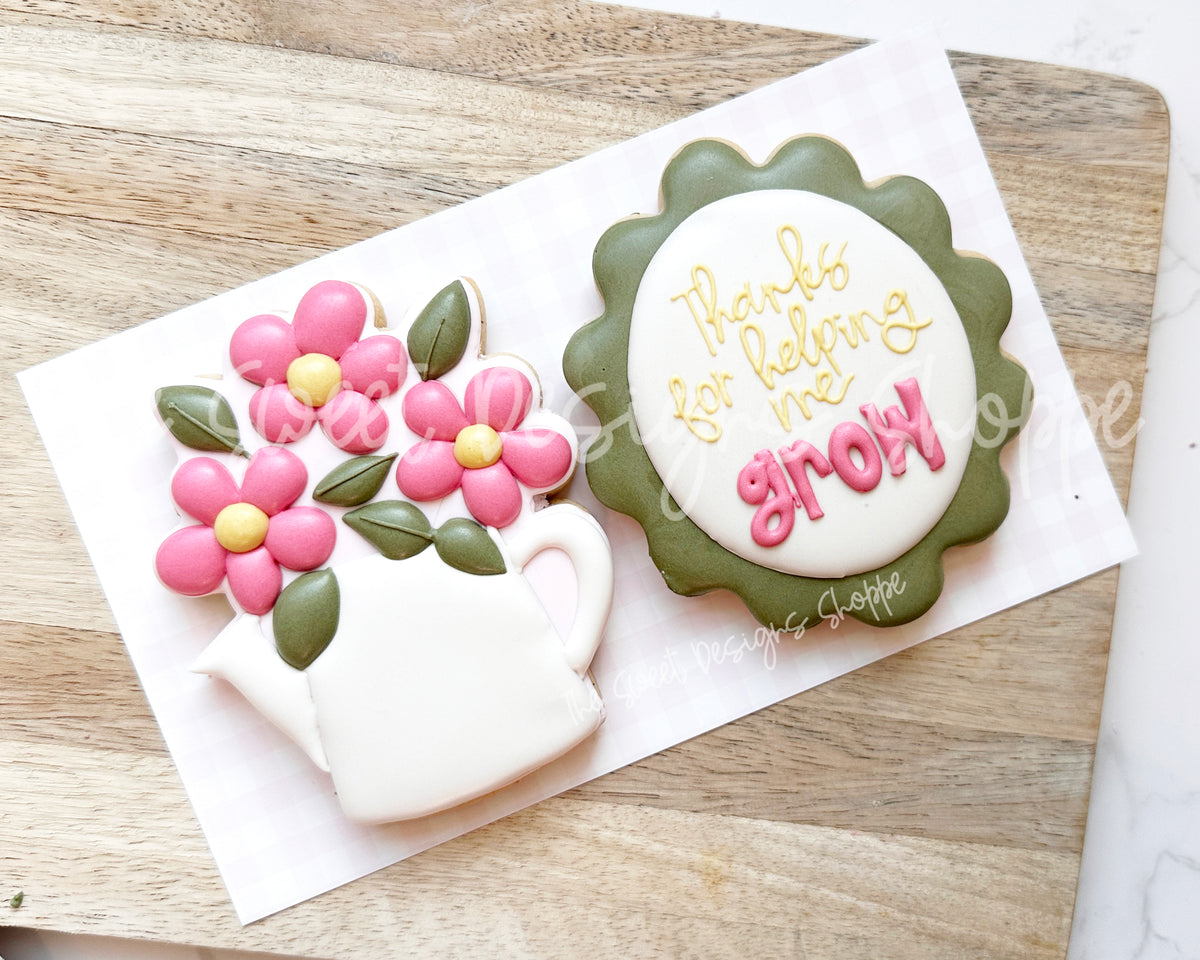 Cookie Cutters - Watering Can with Daisies & Wavy Oval Plaque Set - Set of 2 - Cookie Cutters - The Sweet Designs Shoppe - TSDS - - ALL,Cookie Cutter,Flower,Flowers,Leaves and Flowers,MOM,Mom Plaque,mother,Mothers Day,Plaque,Plaques,PLAQUES HANDLETTERING,Promocode,regular sets,School,School / Graduation,set,STL,Teach,Teacher,Teacher Appreciation,Woodlands Leaves and Flowers